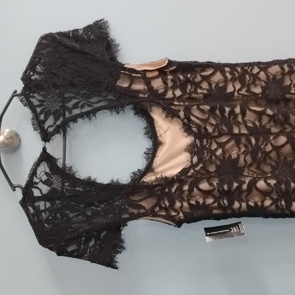 NWT INC International Concepts Black Lace Overlay Size 4 - Picture 5 of 6